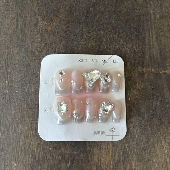 Silver Embellished False Nails With Rhinestones Art Nail Set - Picture 1 of 5